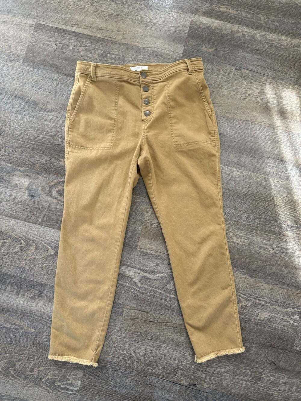 LOFT Jeans Womens 8P Tan Denim Curvy Skinny Button Raw Hem Frayed Pants